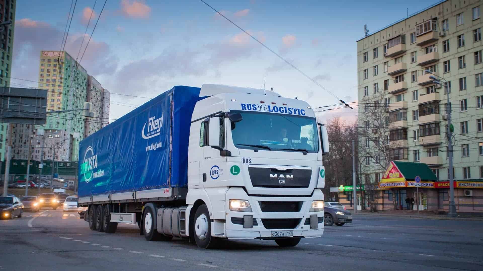 Правила стоянки грузовых автомобилей в жилой зоне